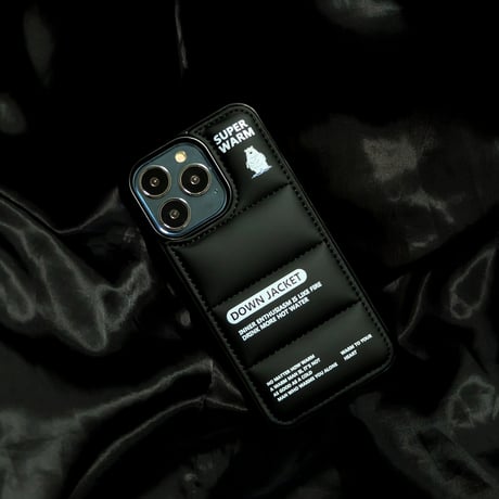 ダウン ホッキョクグマiPhone14pro/14plusケース ブラックカラーiphone13/12/11proカバー ファッション 高品質 男女向け いいギフト [M2588]
