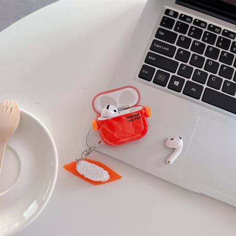 サーモン Airpods Pro3ケース 寿司キーホルダー Airpods 4/3カバー  AirpodsPro2/1  スタンド機能付 美味しいそう ギフトにおすすめ [M6080]
