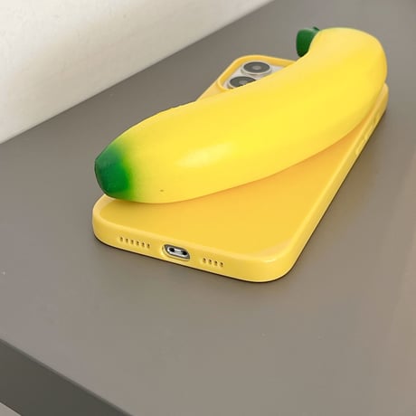 バナナ iphone16/15proケース ストレス解消 iphone14/13/12/SE3/11proカバー 面白い 可愛い プレゼントにおすすめ [M1924]