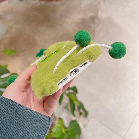 サングラスモンスター  iphone14/14promaxケース  モフモフ お揃いアイフォン13/12/11カバー  柔らか 可愛いギフトにおすすめ[M2252]