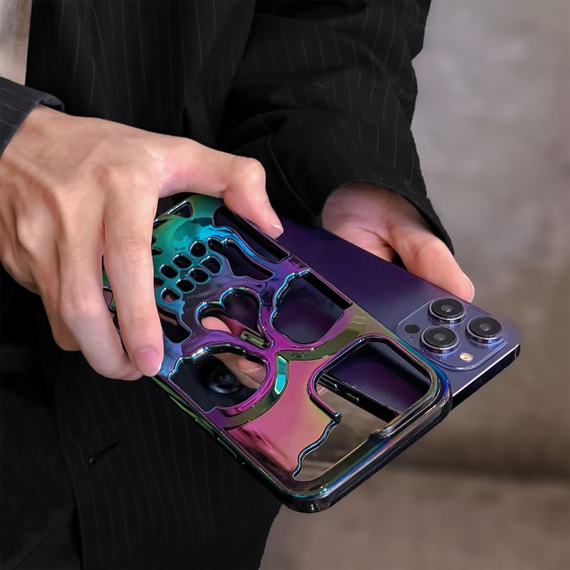 ドクロ iphone16/15/14/13proケース 放熱しやすい アイフォン12