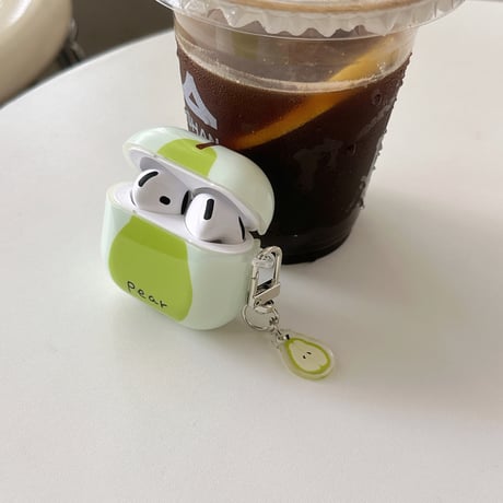 梨柄 Airpods4ケース Pear 韓国風 Airpods3/Pro2ケース airpodspro2カバー  キーチェーン付 ギフトにおすすめ[M5358]