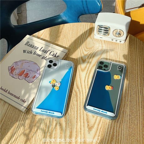 動く液体 アヒル iPhone14/15proケース 泳ぐダック アイフォン13/12/11カバー かわいい ストレス解消 ギフトにおすすめ [M2875]