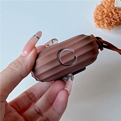 クマちゃんストラップ AirPods4/Pro2ケース シリコン製  airpods3/2カバー 防塵カバー付き  お揃い ギフトにおすすめ[M2528]