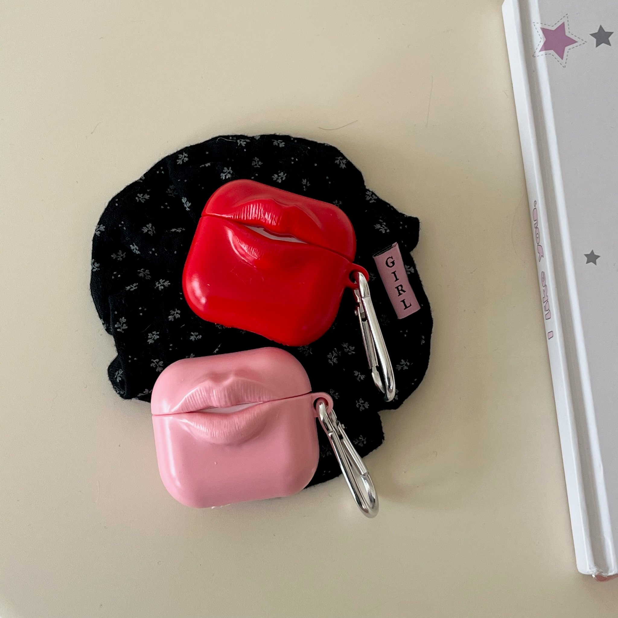 唇デザイン Airpods4ケース レッド/ピンク 可愛い Airpodspro2カバー A