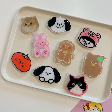 可愛い動物 スマホグリップ 全機種対応 折り畳み式グリップトーク 卓上スタンド機能付き 粘着タイプ[M2918]