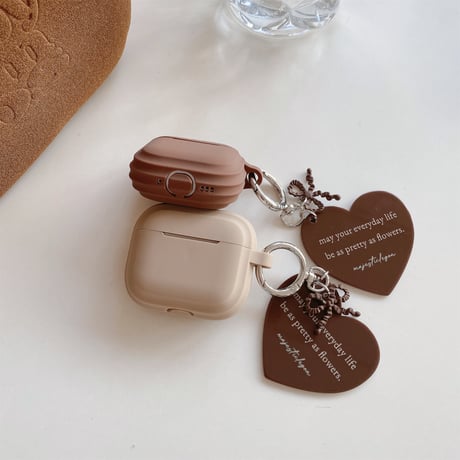 シリコン Airpods4ケース ハートホルダー付 Airpodspro2カバー Airpods3/2 指紋防止 可愛い 充電口カバー[M4967]
