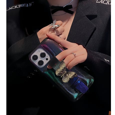 蝶ベルト iPhone15Pro/15ProMaxケース オシャレ 人魚姫キラキラ素材 iPhone14/12/13Proカバー スタンド 女子力up ギフトにおすすめ[M3630]