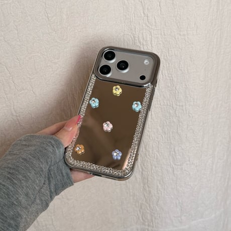 ダイヤデコミラー iPhone17Pro/17ケース 花/いちご ハンドメイド iPhone16Pro/15/14ケース 存在感ある 頑丈 人気品[M6178]