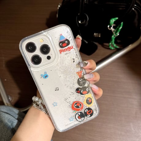 動くペンギン iPhone15/16ケース 液体入り アイフォン14プロ/13promaxカバー ギフトに最適[M4582]
