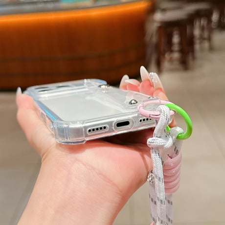 ショルダーストラップ付 iPhone17Pro/17ケース ラメ入り透明 ベルト付 iPhoneAir/17promax/16カバー スタンド 多機能便利 [M5750]