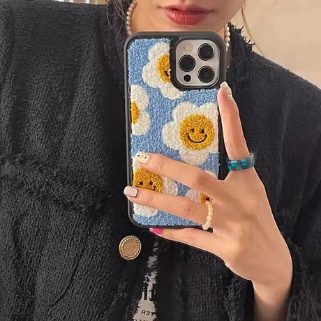 笑顔の花 iphone16/15/14proケース 刺繍入り可愛い iphone13/12/11カバー   綺麗 秋冬アイテム ガールズ向け 頑丈 M1078