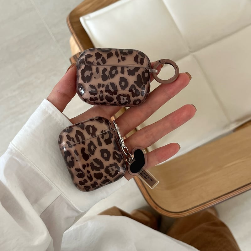 AirPods Pro 本体 ホワイト ヒョウ柄ケース付き airpods pro ケース 韓国 第2世代 エアポッズプロ レオパード