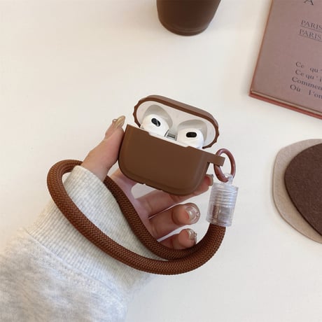 ストラップ付 Airpods4ケース 充電口カバー付 Airpodspro2カバー Airpods3/2 指紋防止 シリコン 無地[M5528]