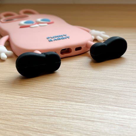 ウサギ iPhone14/13ケース ピンク シリコンアイフォン12/11カバー かわいい 耳持ち手 頑丈 プレゼントにおすすめ  [M3117]