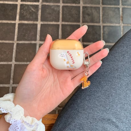 キリン Airpods4ケース キーホルダー付 AirpodsPro2ケース エアーポッズ3/2 かわいい ギフトにおすすめ[M5611]