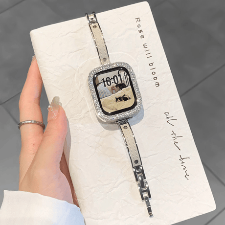 レザーとメタル AppleWatchバンド 高級感 上品アップルウォッチバンド Series11/10/9 8 7 6 5 4  3 2 SE3 SE2 Ultra3 セレブ愛用[M6368]