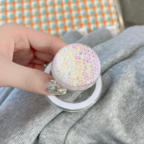 動くダイヤ入り スマホグリップ  花柄/リボン 可愛い マグネットタイプ  スマホスタンド キラキラ艶感 実用 女子力アップ プレゼントにおすすめ[M4423]