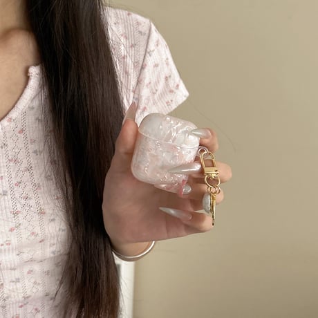 ピンクシェル柄 Airpods4ケース ハートキーチェーン付 AirpodsPro2ケース airpods3/2カバー  かわいい 女子力高い 艶感 [M5313]