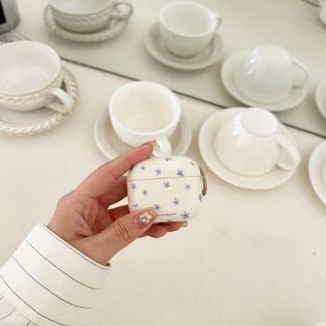 春夏におすすめ エアーポッズ 4ケース 淡色系 花柄 Airpods3/Pro2ケース airpodsproカバー リング付き エレガント [M5152]