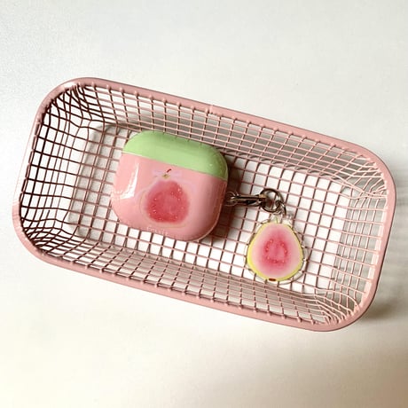 グアバ Airpods4ケース 果物 AirpodsPro2ケース airpods3/2カバー  かわいい キーチェーン付 艶感 [M5318]
