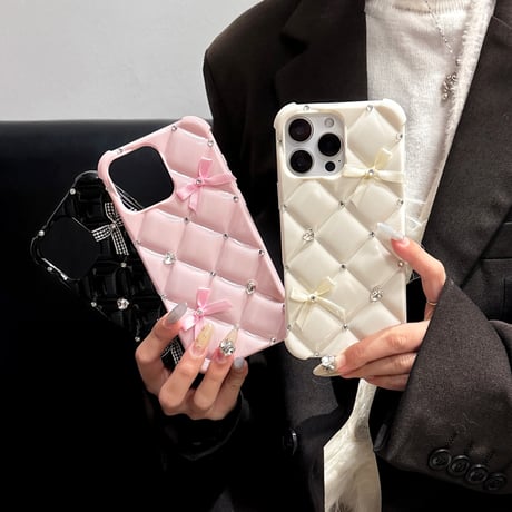 ダイヤデコ 菱形 iPhone16Pro/16ケース シック iPhone15Pro/14Pro/13ケース 大人可愛い リボン付 四角耐衝撃[M5176]