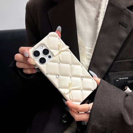 ダイヤデコ 菱形 iPhone16Pro/16ケース シック iPhone15Pro/14Pro/13ケース 大人可愛い リボン付 四角耐衝撃[M5176]