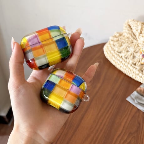 多彩チェック柄 AirpodsPro3ケース おしゃれ Airpods4/3カバー AirpodsPro第2/1世代 艶感 リングも付き[M6520]