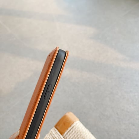 手帳型 iphone14/15proケース  レザー 高品質 iphone13mini/12/11カバー  ストラップ付 カード/お札/写真収納 スタンド[M3129]