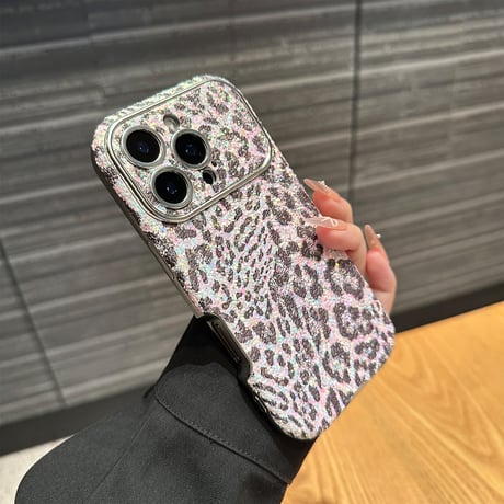 アニマル柄 iPhone17Pro/17ケース ヒョウ柄/ゼブラ柄 iPhone16Promax/15proカバー キラキララメ 秋冬コーデにおすすめ [M5649]