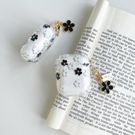 【Airpods 4】花柄  airpods3/pro2ケース  flowerキーホルダー付き エアーポッズカバー  シンプル高級感   可愛い ギフトにおすすめ  [M1824]
