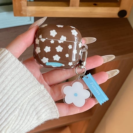 韓国っぽ Airpods Pro3ケース 花柄 Airpods4/3カバー pro2/pro1 白花キーホルダー/リング ブラウンカラー[M6057]