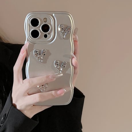シルバー iphone14/13proケース ハートデコ 持ち手リング付 かわいい 女子力アップ[M3454]