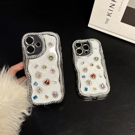 宝石 iPhone16/16proケース うねうね ジュエリー アイフォン15promax/14/13proケース 大人可愛い 女子力UP 丈夫[M5095]