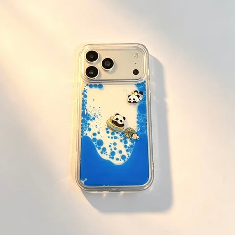 泳ぐパンダ iPhone17Pro/17ケース 海の水いり iPhone16Promax/15Proカバー 面白い 頑丈 ギフトにおすすめ [M6399]