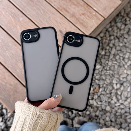 iPhone16e ケース 指紋防止 マット iPhone16pro/15/14/13/11シリーズカバー 耐久性ある 頑丈 半透明[M5114]