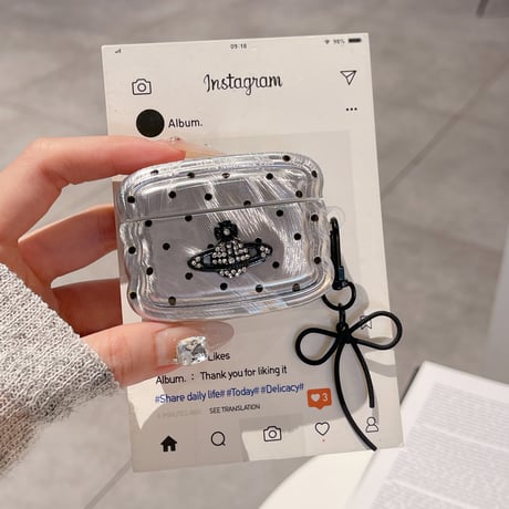 Airpods 4ケース うねうね 水玉模様 ビジューデコ AirpodsPro2/Pro1/第三世代カバー リボンチャーム めっちゃ可愛い[M4689]
