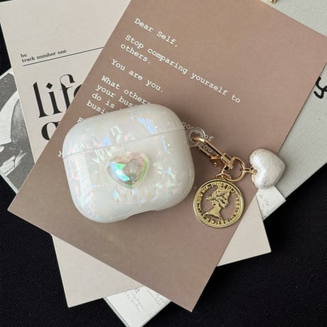 女子力アップ Airpods3/pro2ケース  かわいいシェル風 キラキラハートAirpods2/proカバー チャーム付 可愛い ギフトに最適[M4416]