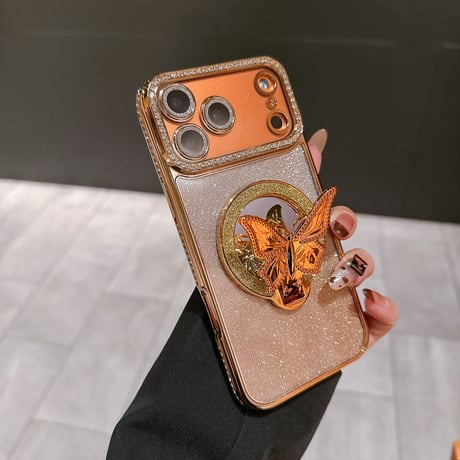 鏡付蝶スタンド iPhone17Pro/17ケース メタリックカラー iPhone16/15ProMax/14ケース ラグジュアリー感 キラキラライン 大人気 レンズ保護[M6240]