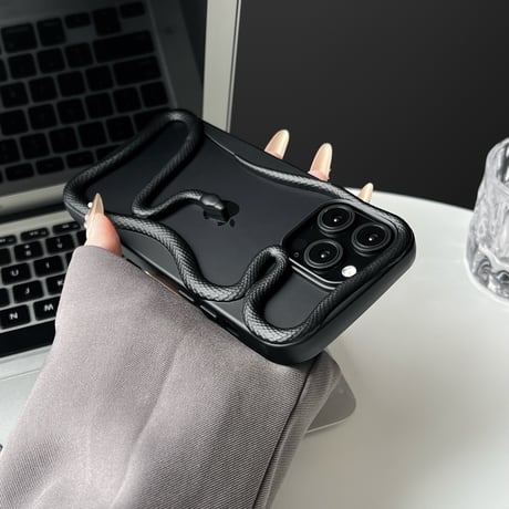 ヘビ 透かし彫り iPhone16Pro/15ProMaxケース カッコイイ iPhone14/13Proクリアカバー 放熱 丈夫 男女兼用[M4927]