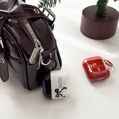 リボン柄 Airpods Pro3ケース 可愛すぎ Airpods4/3カバー pro2/pro1 リング付 韓国っぽ 光沢感[M6084]
