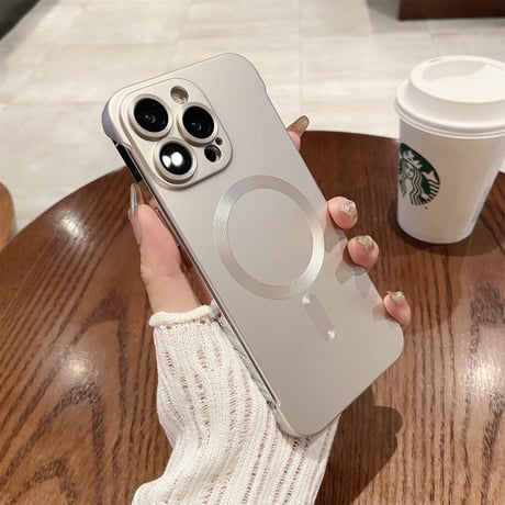 MagSafe対応フチなし iphone15Pro/15Promaxケース 指紋防止 高級感iPhone14Pro/13/12Promaxケース 耐久性 持ち運びやすい[M3801]