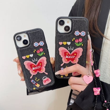 刺繡入り蝶々 iPhone15/14proケース デニム素材 iPhone13/12proカバー ストラップ付  [M3495]