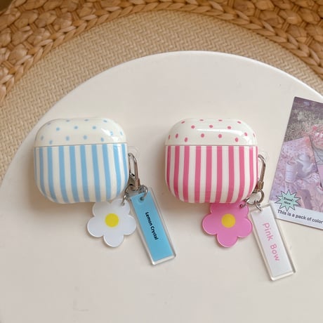 韓国っぽ Airpods Pro3ケース ストライプ柄 Airpods4/3カバー pro2/Pro1ケース 可愛い リング/花キーホルダー 光沢感[M6162]