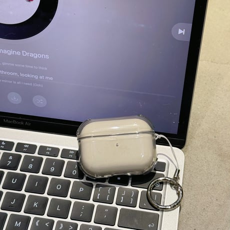 黄ばまない Airpods 4ケース リング付 高透明 AirpodsPro2ケース  シンプル風  airpods3カバー お揃い 全面保護 6色お揃い [M4769]