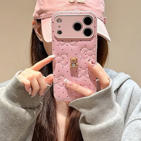 熊デコ iPhone17/17Proケース リボン 皮っぽ iPhone17promax/16Pro/15ケース カメラカバー付 大人可愛い [M5911]