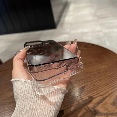 黄ばまないクリアiPhone15pro/15promaxケース 薄型軽量  高透明感 iPhone14/13/12対応 定番 お揃い[M3546]