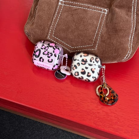 アニマル柄 Airpods4ケース ヒョウ柄 Airpodspro2カバー Airpods3/2 キーチェーン付 可愛すぎ [M5592]