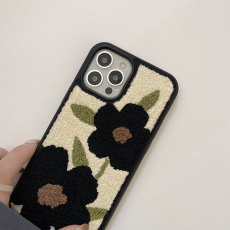 ブラック花柄  iphone13/12proケース  刺繡入り アイフォン11/xsmaxカバー  可愛い  柔らかい 温かい  ガールズに人気  秋冬向けM1236