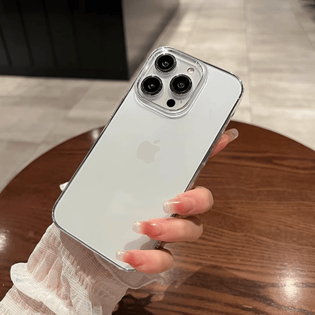 黄ばまないクリアiPhone15pro/15promaxケース 薄型軽量  高透明感 iPhone14/13/12対応 定番 お揃い[M3546]